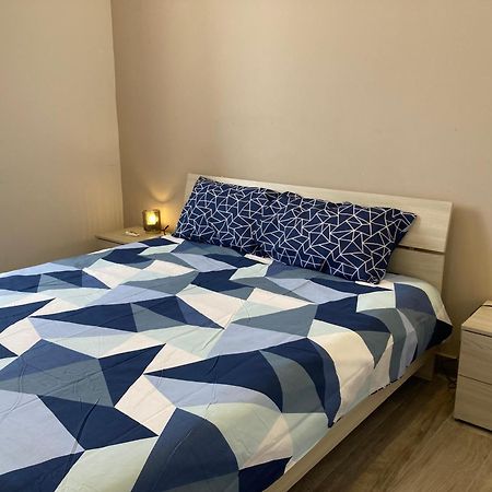 Charming Central Townhouse In Sliema By Assetflow Pro Apartment Bagian luar foto