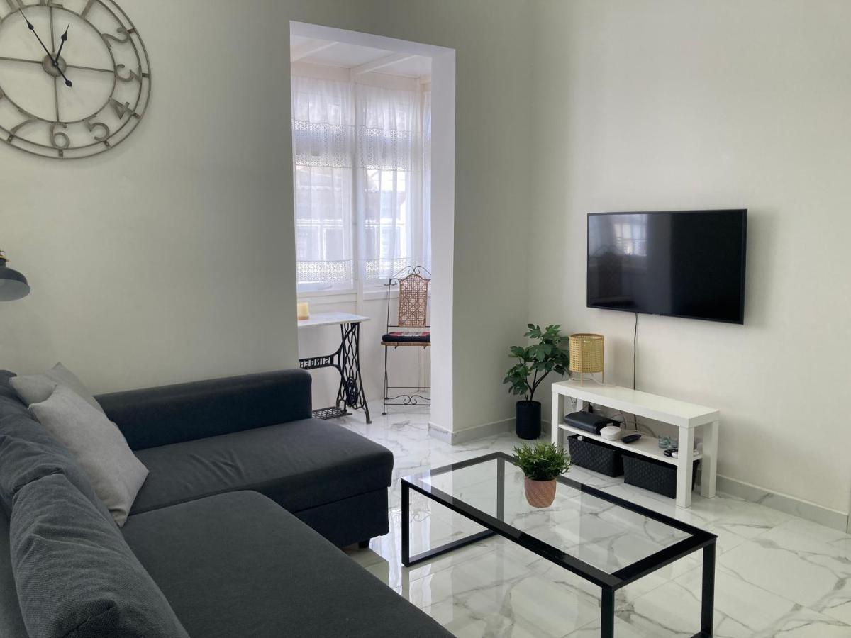 Charming Central Townhouse In Sliema By Assetflow Pro Apartment Bagian luar foto