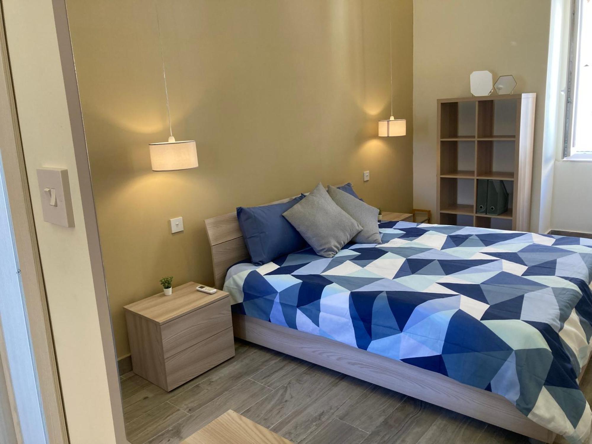 Charming Central Townhouse In Sliema By Assetflow Pro Apartment Bagian luar foto