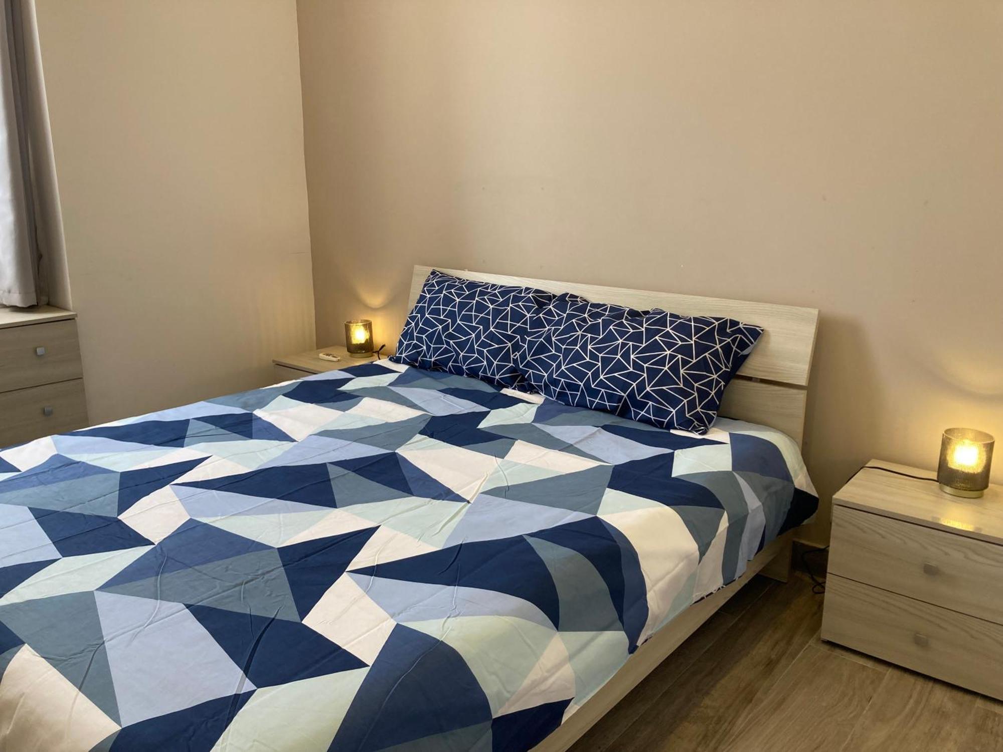 Charming Central Townhouse In Sliema By Assetflow Pro Apartment Bagian luar foto